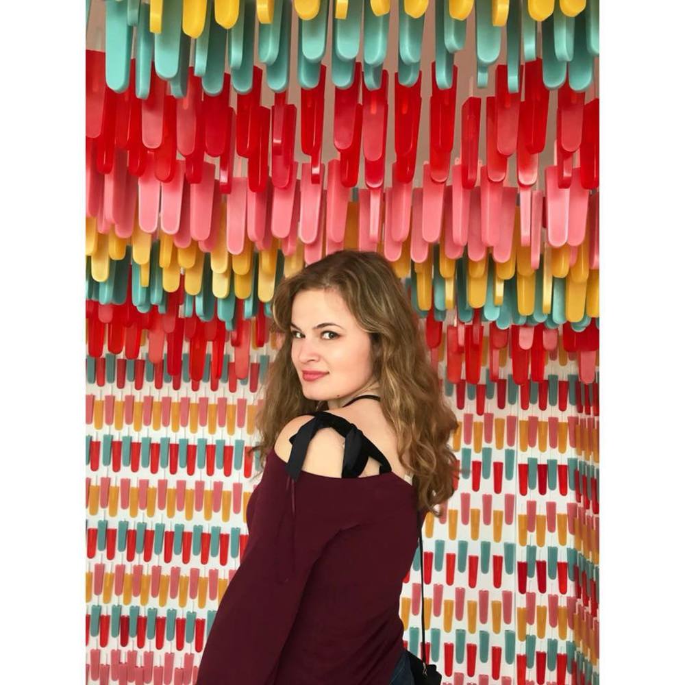 Meet your Posher, Hayley